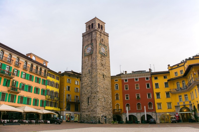 riva del garda piazza 3 novembre